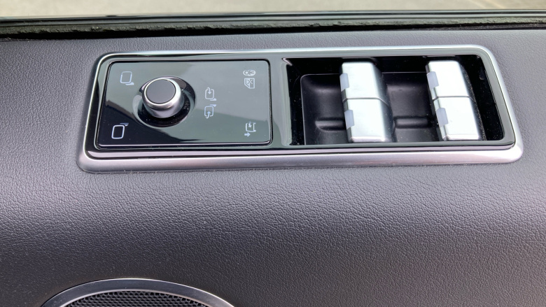 Land Rover Range Rover Sport 3.0 D250 HSE Silver 5dr Auto [7 Seat] Diesel Estate